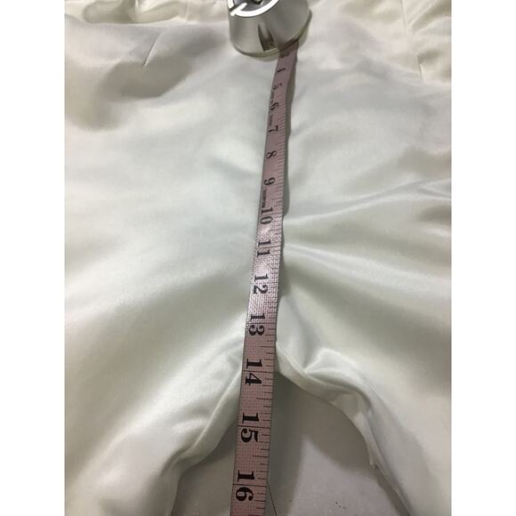 LULU'S L Chic Vow White Satin Off-the-Shoulder Bow Jumpsuit NEW B87 - Picture 10 of 12